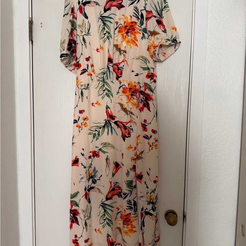 Julia Jordan Cream Floral Mock Neck